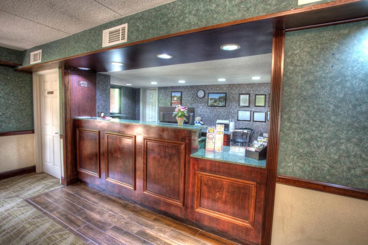 Budgetel Inn&suites