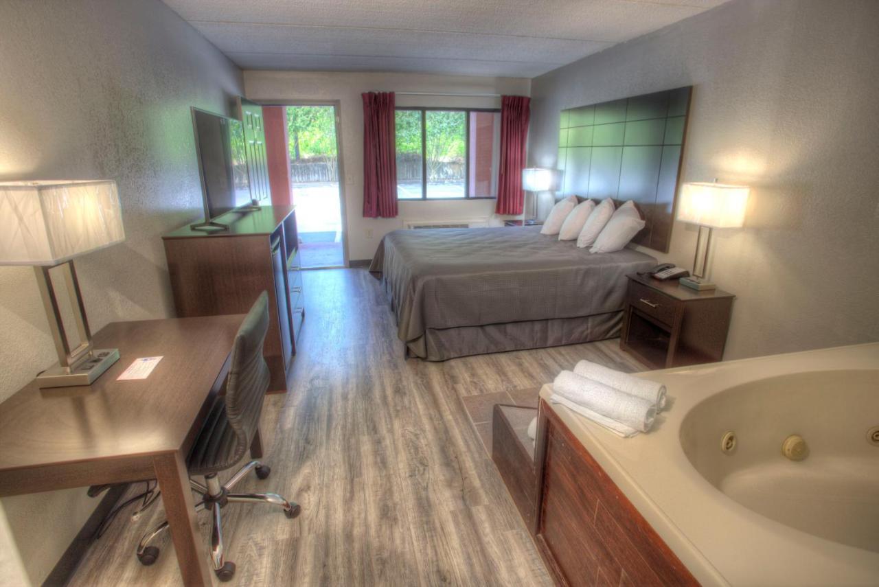 Budgetel Inn&suites